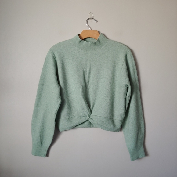 & Other Stories Mock Neck Twist Detail Knit Sweater Cropped Size M - Picture 7 of 16